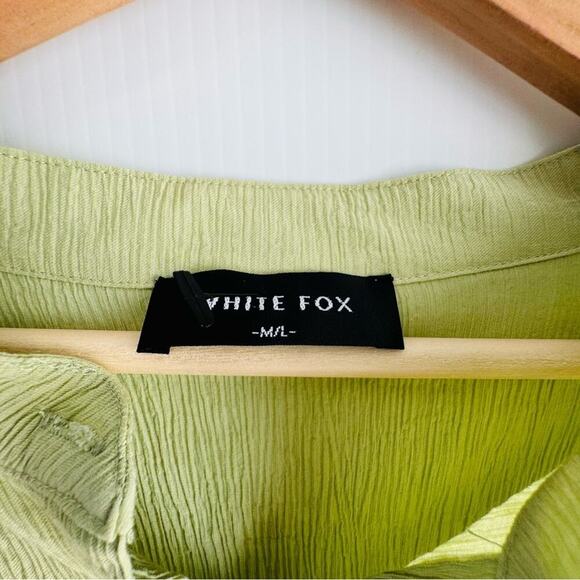 White Fox green long sleeve top size M/L button down - Picture 6 of 6